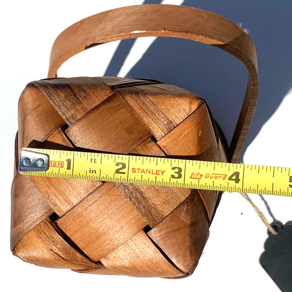 Hard Woven Brown Basket - Picture 12 of 12